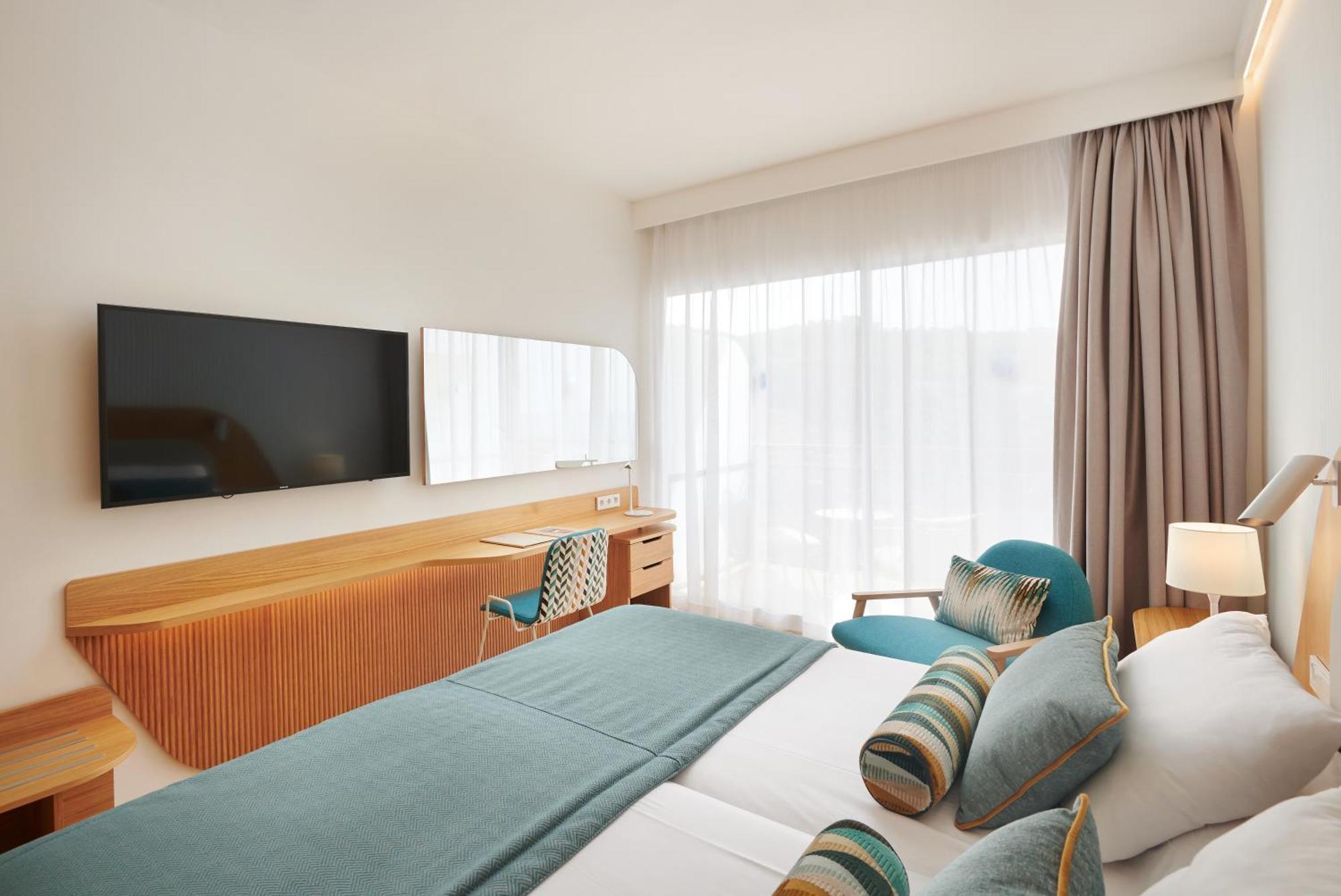 Grupotel Playa Camp De Mar - Adults Only Exterior photo